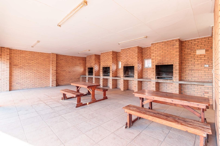 To Let 1 Bedroom Property for Rent in Bluewater Bay Eastern Cape